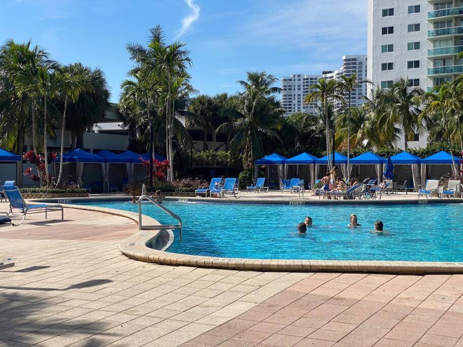 Breathtaking Ocean View! 15Th Floor Apartment Miami Beach Exterior photo